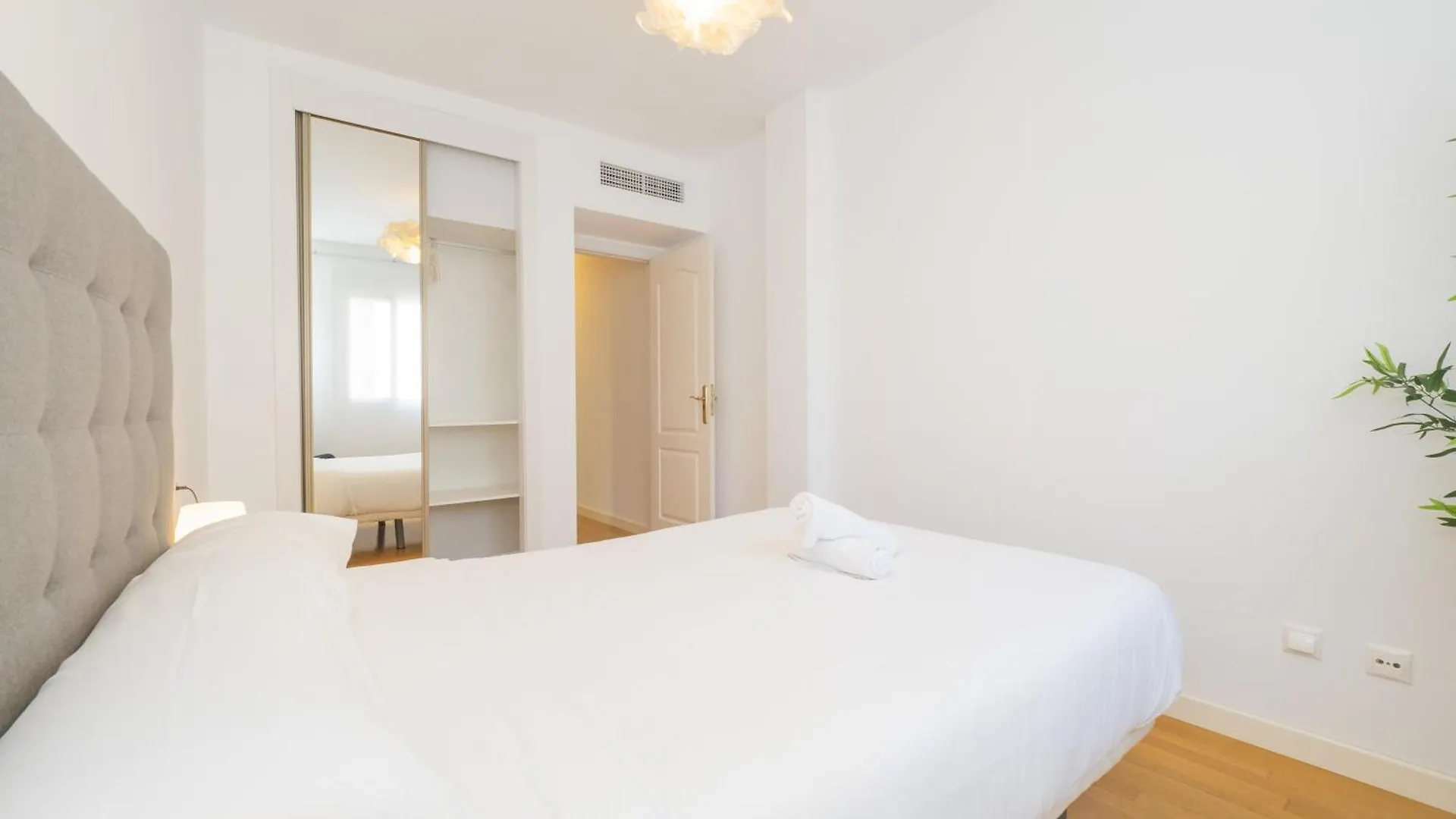 Mshome Gran Casa Rios Rosas Малага Апартаменты